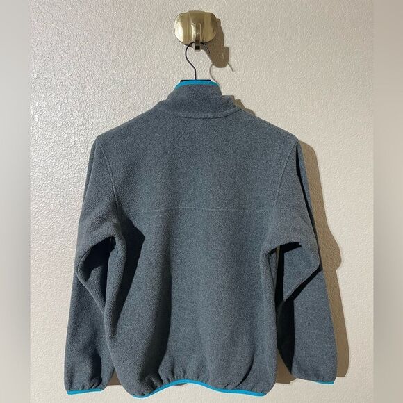 Patagonia Synchilla Gray Sweatshirt - Picture 3 of 7